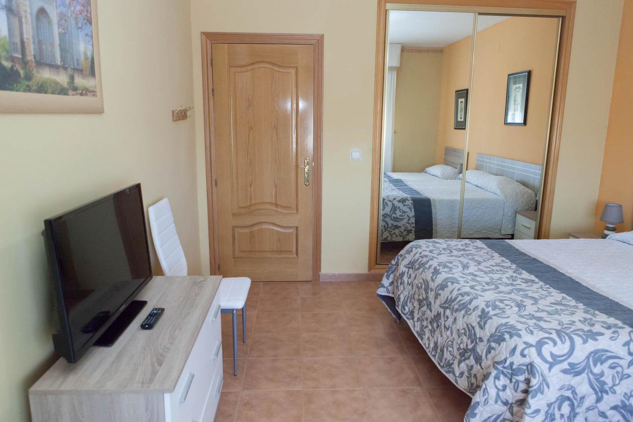 La Rosaleda De Orgaz Guest House Exterior foto